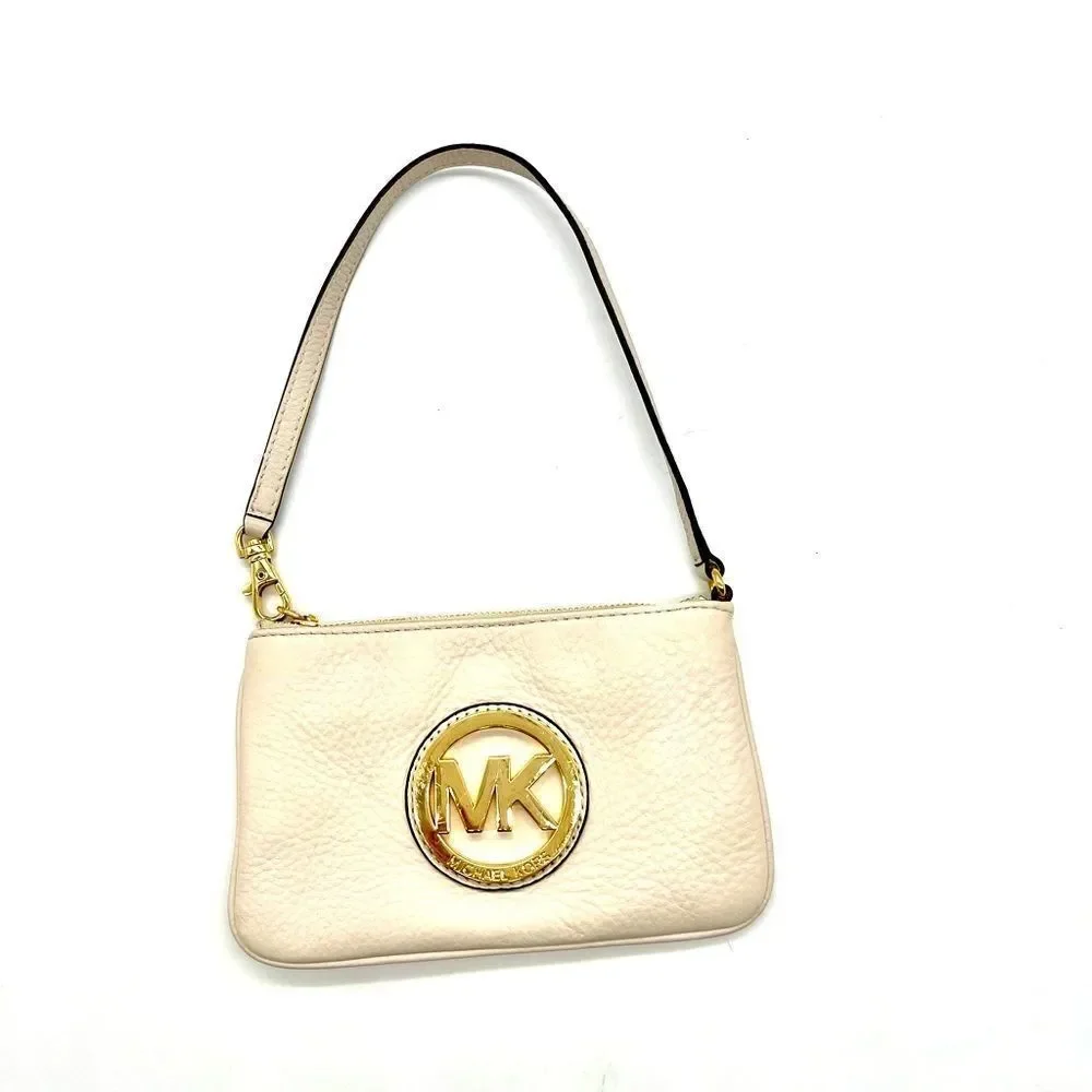 Michael Kors Wristlet Wallet